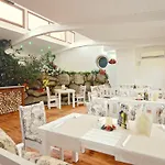 палас 4* Казанлък