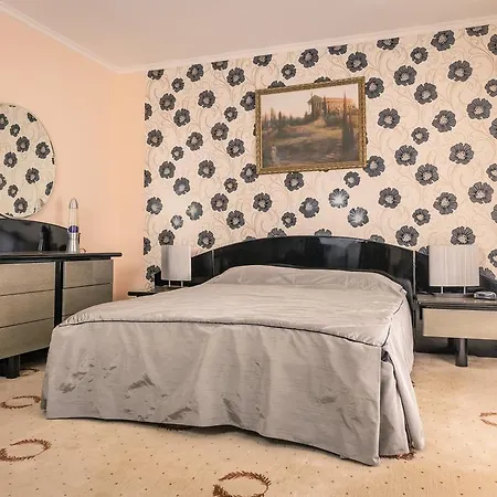 Hotel Palas Hotel Kazanlŭk