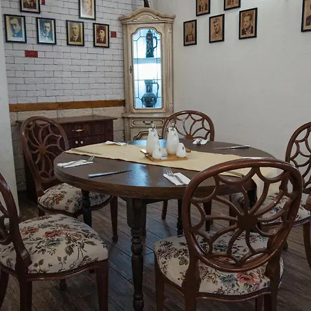 Hotel Palas Kazanlŭk