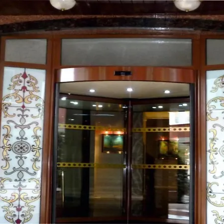 Hotel Hotel Palas Kazanlŭk