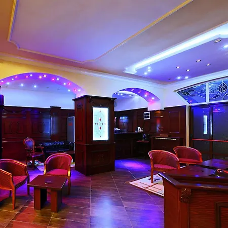 Hotel Palas 4*
