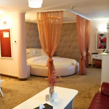 Hotell Hotel Palas Kazanlŭk