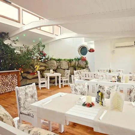 Hotel Palas 4* Kazanlŭk