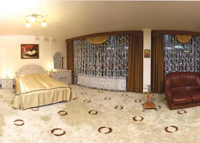 Otel Hotel Palas Kazanlŭk