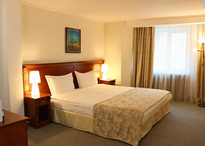 Otel Hotel Palas Kazanlŭk