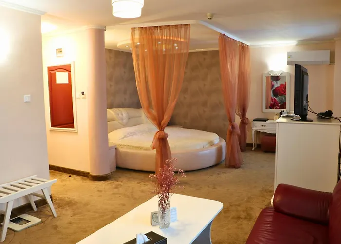 Otel Hotel Palas Kazanlŭk