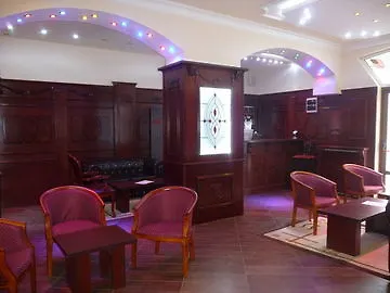 Hotel Palas Otel Kazanlŭk